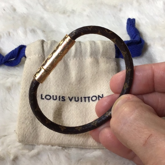 Louis Vuitton monogram bracelet - Picture 2 of 7